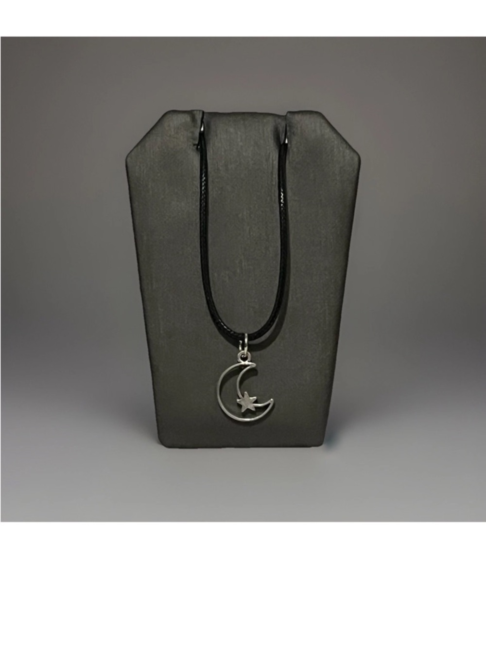Wicca Crescent Moon Goddess Amulet Silver Plated On Leather Cord